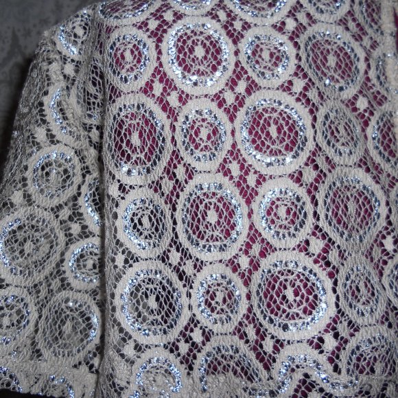 Anthro Akemi + Kin XL Scoop Neck S/S Top Ivory Metallic Popover - Picture 4 of 7